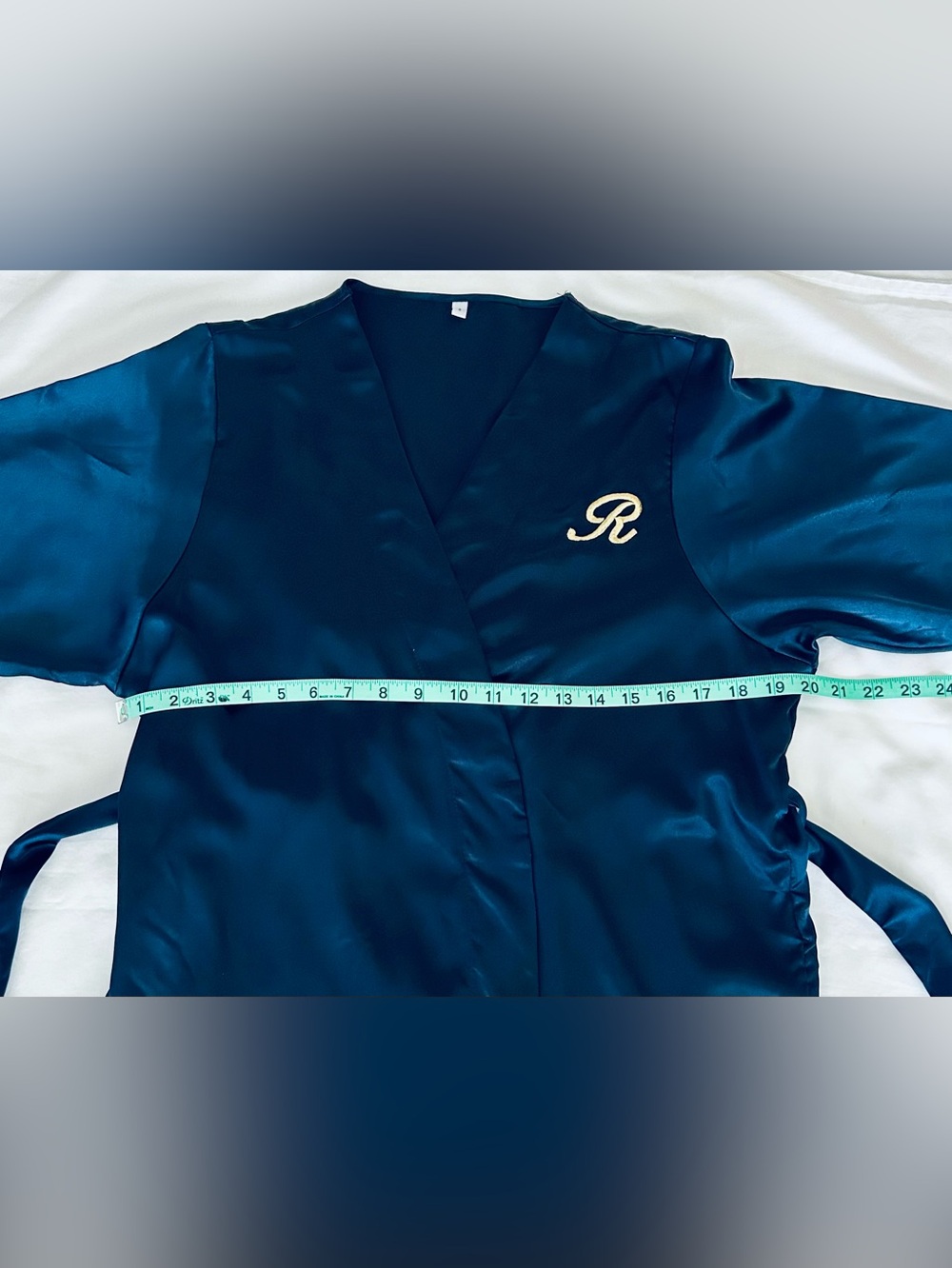 Women’s Short Satin Monogrammed “R” Robe - Picture 8 of 10